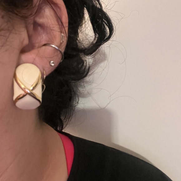 Vintage Gay Boyer Gold and Cream Enamel Clip on Earrings - Picture 3 of 6